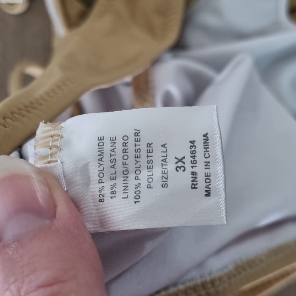 Fashion Nova, tan bikini set, ruched,  adjustable straps, size 3 XL - Picture 10 of 10